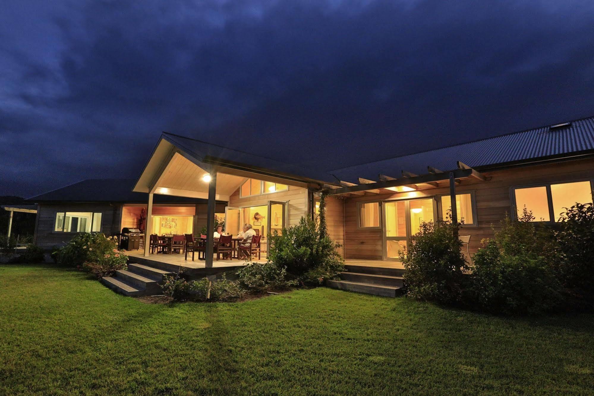Kaimai Country Lodge Katikati Exterior foto